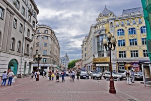 Du lịch Moscow chiêm ngưỡng phố cổ Arbat