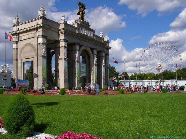 Tour Du lịch Nga ST.Petersburg – Moscow Tháng 10
